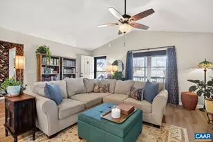 445 Kirby Ave, Waynesboro, VA 22980 - Photo 6