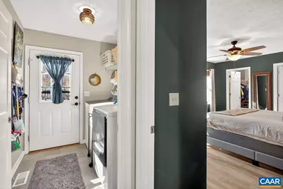 445 Kirby Ave, Waynesboro, VA 22980 - Photo 56