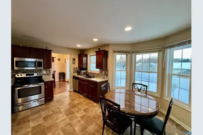 305 Overview St, Waynesboro, VA 22980 - Photo 16