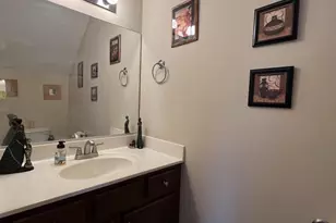 305 Overview St, Waynesboro, VA 22980 - Photo 20