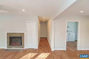 1433 Harding Ave, Waynesboro, VA 22980 - Photo 4