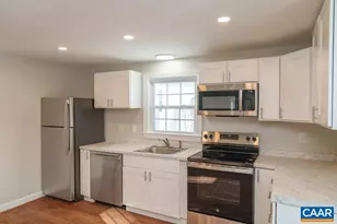 1433 Harding Ave, Waynesboro, VA 22980 - Photo 10