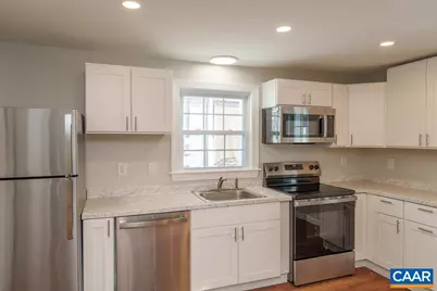 1433 Harding Ave, Waynesboro, VA 22980 - Photo 4