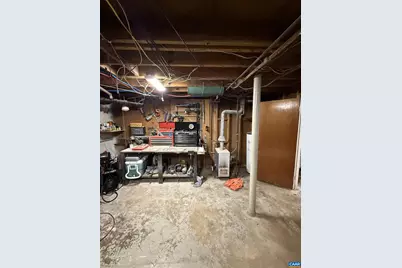 2405 Bare St, Staunton, VA 24401 - Photo 14