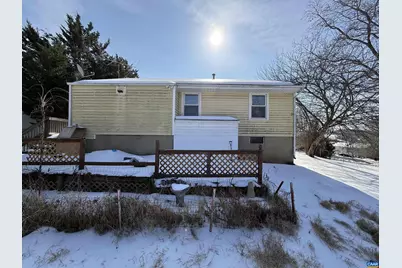 2405 Bare St, Staunton, VA 24401 - Photo 4