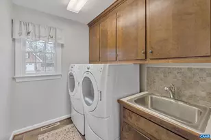 124 Pelham Woods Cir, Waynesboro, VA 22980 - Photo 12