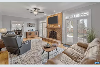 124 Pelham Woods Cir, Waynesboro, VA 22980 - Photo 8