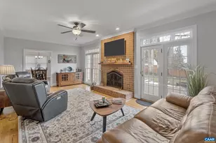 124 Pelham Woods Cir, Waynesboro, VA 22980 - Photo 8