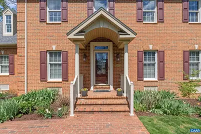 124 Pelham Woods Cir, Waynesboro, VA 22980 - Photo 4