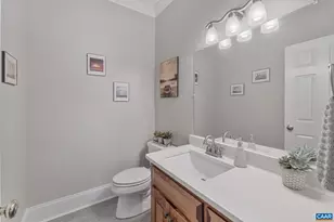 124 Pelham Woods Cir, Waynesboro, VA 22980 - Photo 8