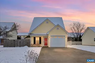 212 Inglecress Rd, Waynesboro, VA 22980 - Photo 2