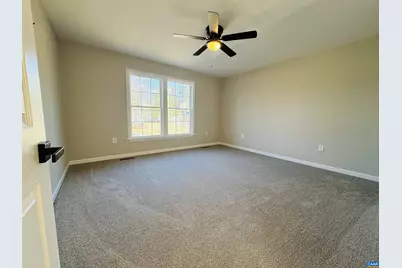 200 Robin Hood Rd, Staunton, VA 24401 - Photo 14