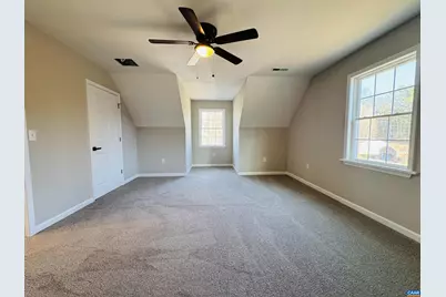 200 Robin Hood Rd, Staunton, VA 24401 - Photo 32