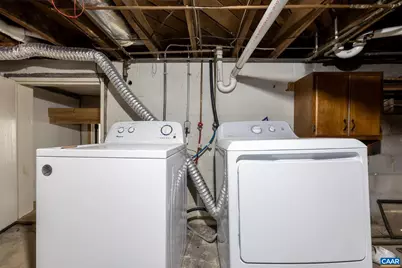 112 Lee St, Staunton, VA 24401 - Photo 34