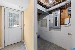 303 Copeland Dr, Staunton, VA 24401 - Photo 44