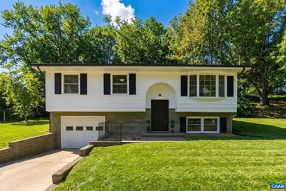 94 Audubon St, Staunton, VA 24401 - Photo 2