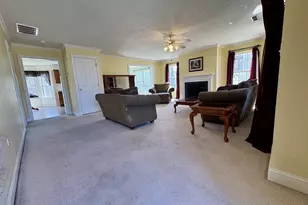 212 Kingsport Rd, Waynesboro, VA 22980 - Photo 4