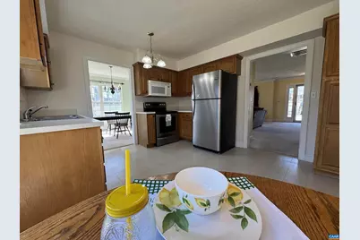 212 Kingsport Rd, Waynesboro, VA 22980 - Photo 14