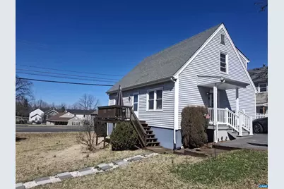 642 N Delphine Ave, Waynesboro, VA 22980 - Photo 2