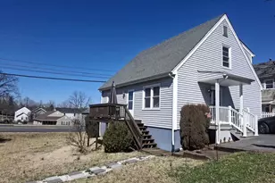 642 N Delphine Ave, Waynesboro, VA 22980 - Photo 2