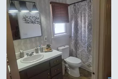 642 N Delphine Ave, Waynesboro, VA 22980 - Photo 14