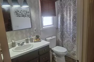 642 N Delphine Ave, Waynesboro, VA 22980 - Photo 14
