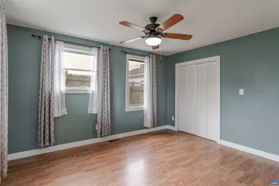 424 Oak Ave, Waynesboro, VA 22980 - Photo 12