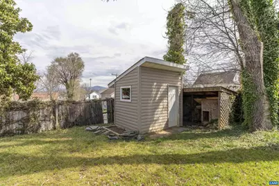 424 Oak Ave, Waynesboro, VA 22980 - Photo 32