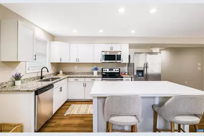 2511 Chesapeake St, Staunton, VA 24401 - Photo 6