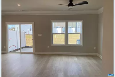 209 Sunbird Ln, Waynesboro, VA 22980 - Photo 8