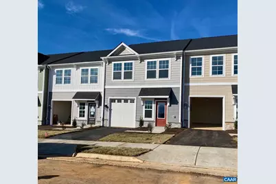 209 Sunbird Ln, Waynesboro, VA 22980 - Photo 2