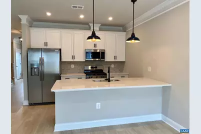 209 Sunbird Ln, Waynesboro, VA 22980 - Photo 4