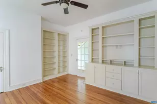 17 N Washington St, Staunton, VA 24401 - Photo 14