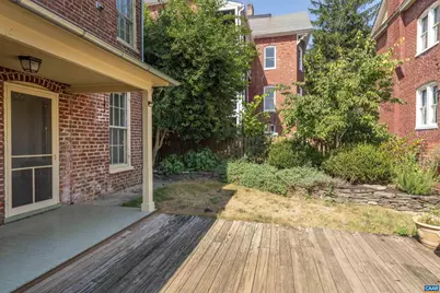 17 N Washington St, Staunton, VA 24401 - Photo 46