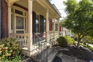 17 N Washington St, Staunton, VA 24401 - Photo 34