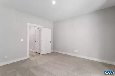 281 Gibraltar Dr, Waynesboro, VA 22980 - Photo 6