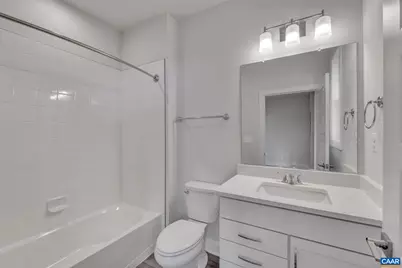 275 Gibraltar Dr, Waynesboro, VA 22980 - Photo 4