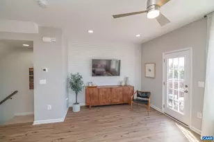 229 Cheshire Ln, Waynesboro, VA 22980 - Photo 8