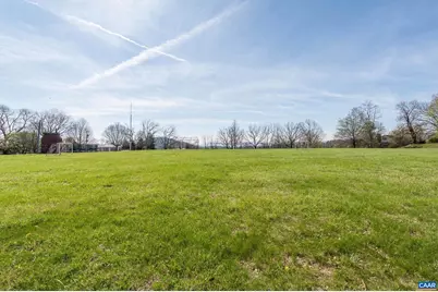 317 York Ave, Staunton, VA 24401 - Photo 14