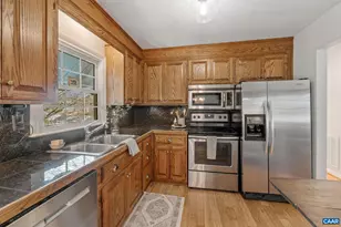 704 Carann St, Staunton, VA 24401 - Photo 18