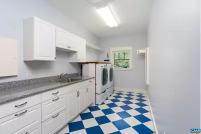 320 Carrsbrook Dr, Staunton, VA 24401 - Photo 50