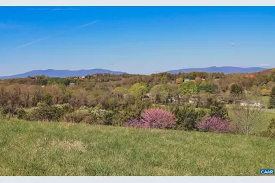 320 Carrsbrook Dr, Staunton, VA 24401 - Photo 18