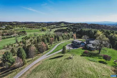 320 Carrsbrook Dr, Staunton, VA 24401 - Photo 2