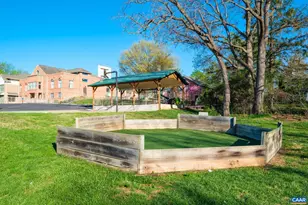 580 Hawkins St, Harrisonburg, VA 22801 - Photo 16