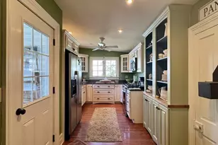 241 Churchville Ave, Staunton, VA 24401 - Photo 12