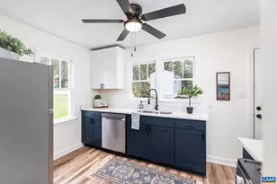 720 Cherry Hill Dr, Staunton, VA 24401 - Photo 18