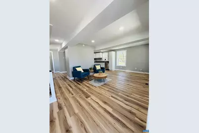 427 Montgomery Ave, Staunton, VA 24401 - Photo 8