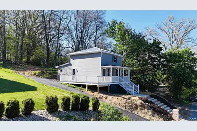427 Montgomery Ave, Staunton, VA 24401 - Photo 4