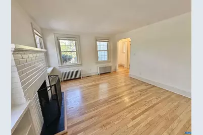 1732 West Main St, Waynesboro, VA 22980 - Photo 4