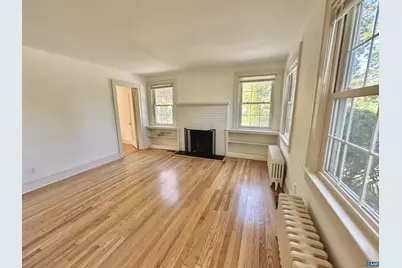 1732 West Main St, Waynesboro, VA 22980 - Photo 2